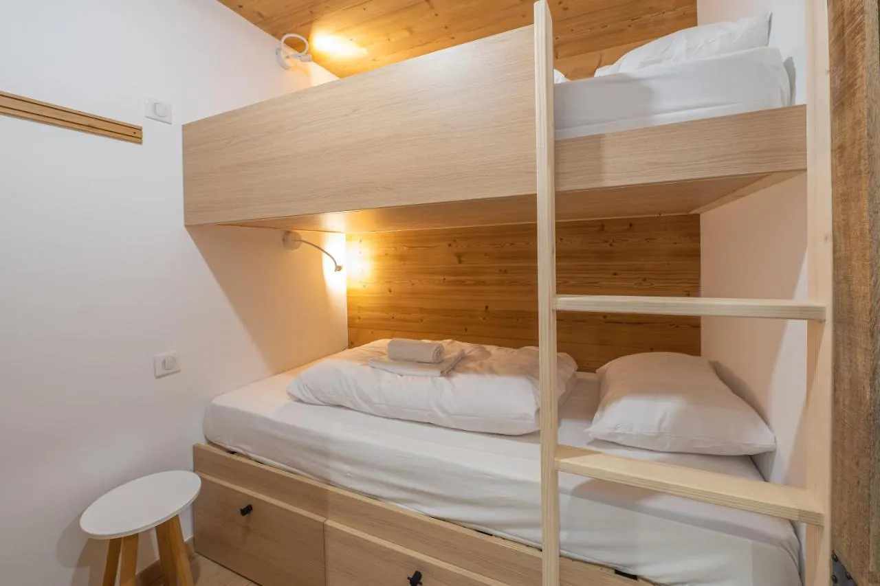 Apartment Alpe D'Huez Houses - Chez Ernest - Gentianes - Magnifique 1 Chambre Cabine