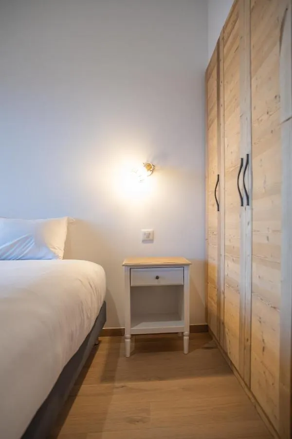 Alpe D'Huez Houses - Chez Ernest - Gentianes - Magnifique 1 Chambre Cabine Apartment Alpe d'Huez